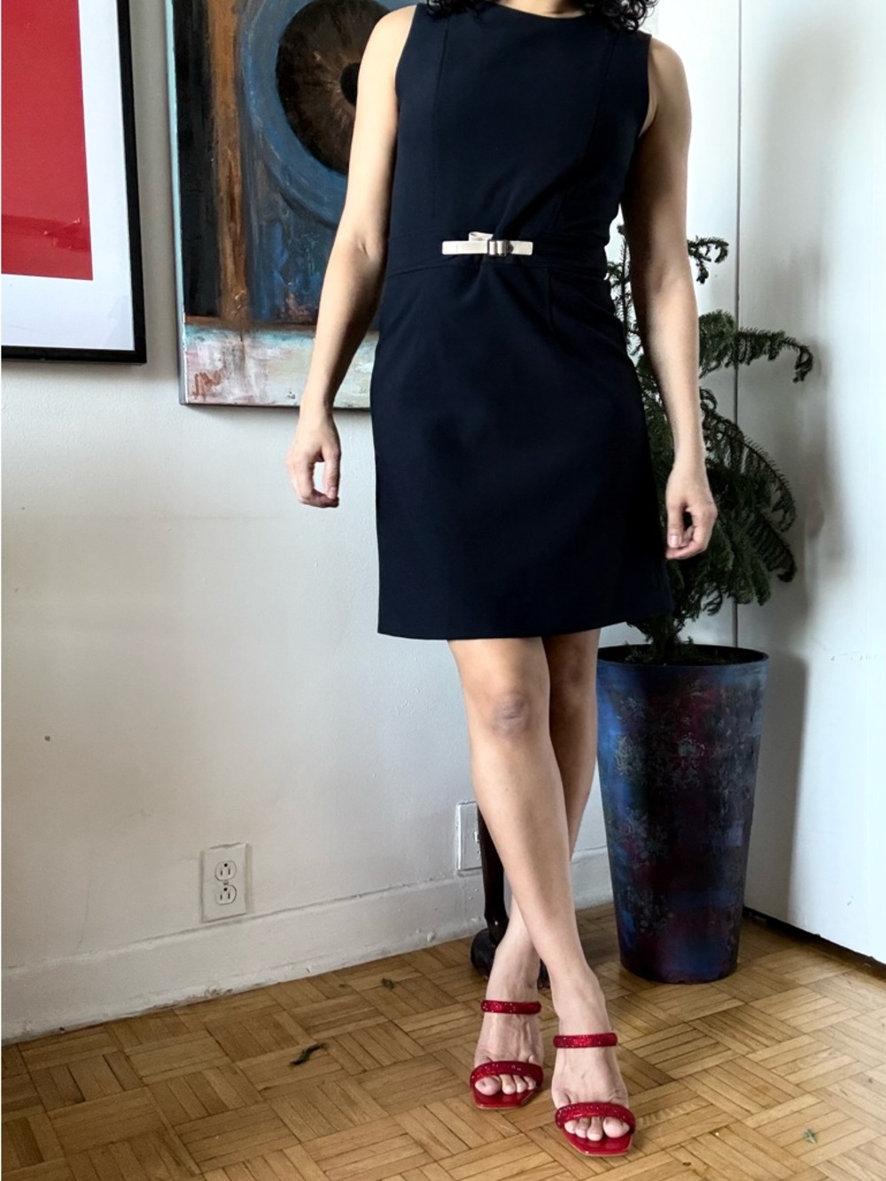 🇨🇦 Tristan navy blue Sleeveless Mini Dress. Size 6, made In Canada.